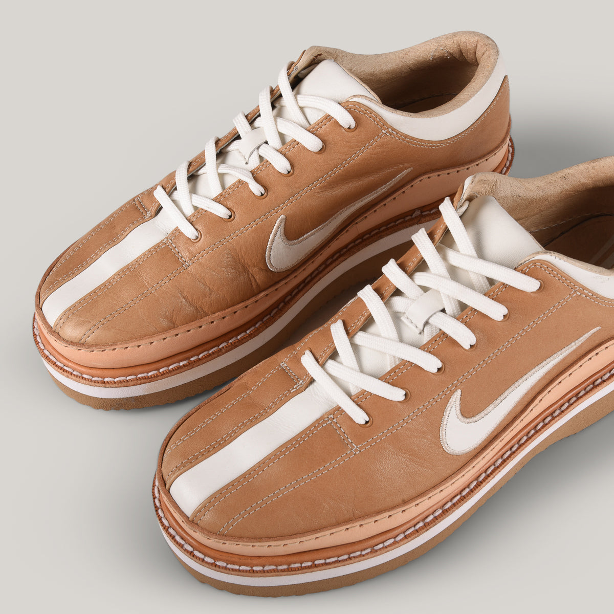 reCONSTRUCTED by SAMUEL FALZONE  - NIKE GOLF SP-3  - CAMEL/ WHITE