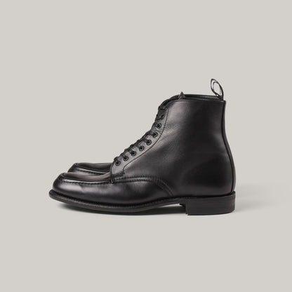 SANDERS BLACK OTTER WAXY APRON BOOT - BLACK