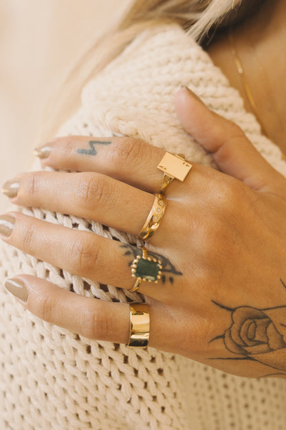 MEREWIF RAMONA GOLD RING  -  RAW EMERALD