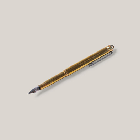 TRAVELER'S COMPANY BRASS FOUNTAIN PEN